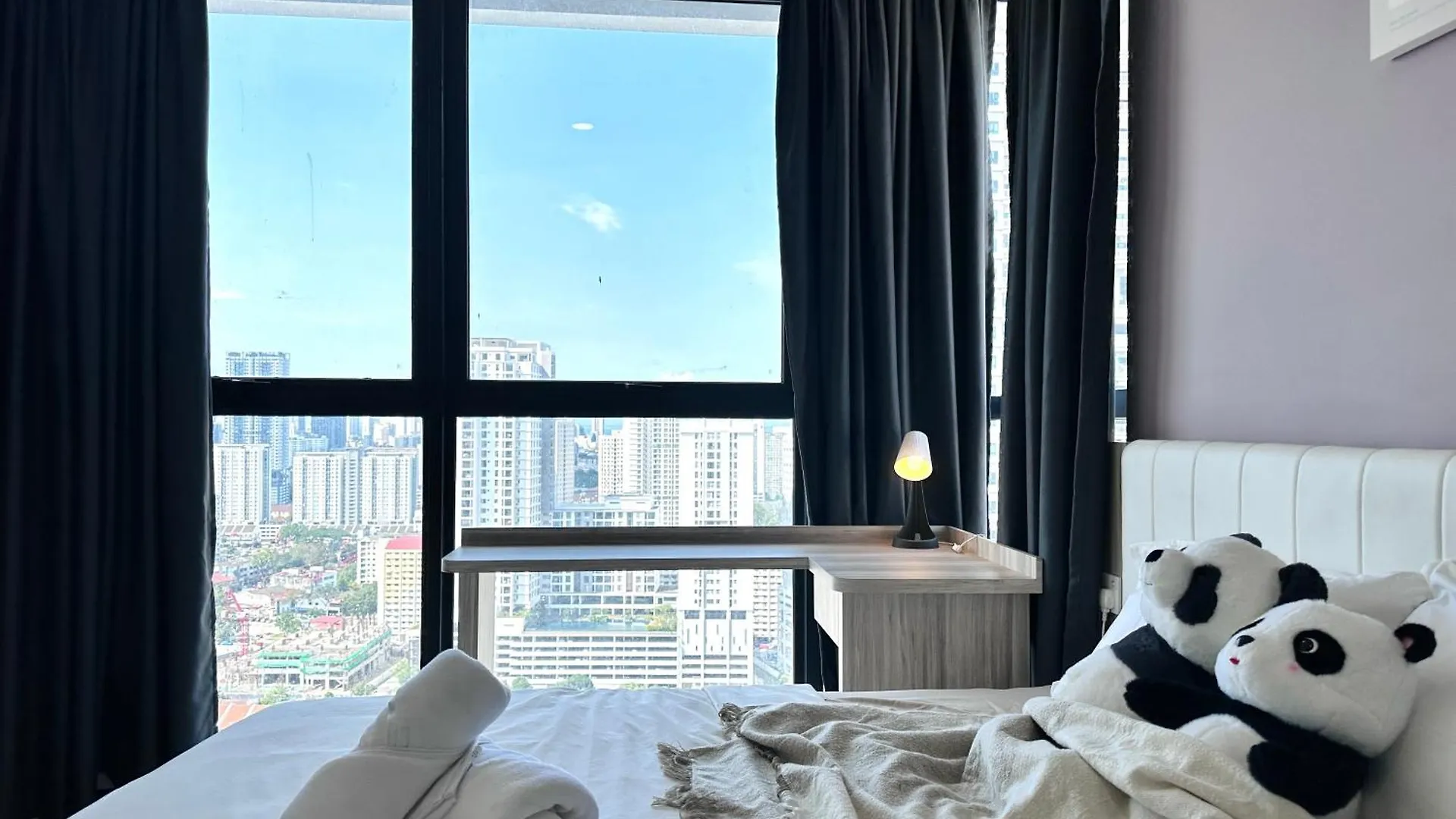 New 2Br Or 3Br Cityview Homestay At Urban Suite By Urban Staycation Ldl Jelutong