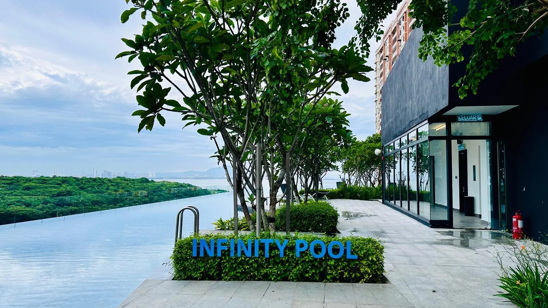 New 2Br Or 3Br Cityview Homestay At Urban Suite By Urban Staycation Ldl Jelutong Malesia